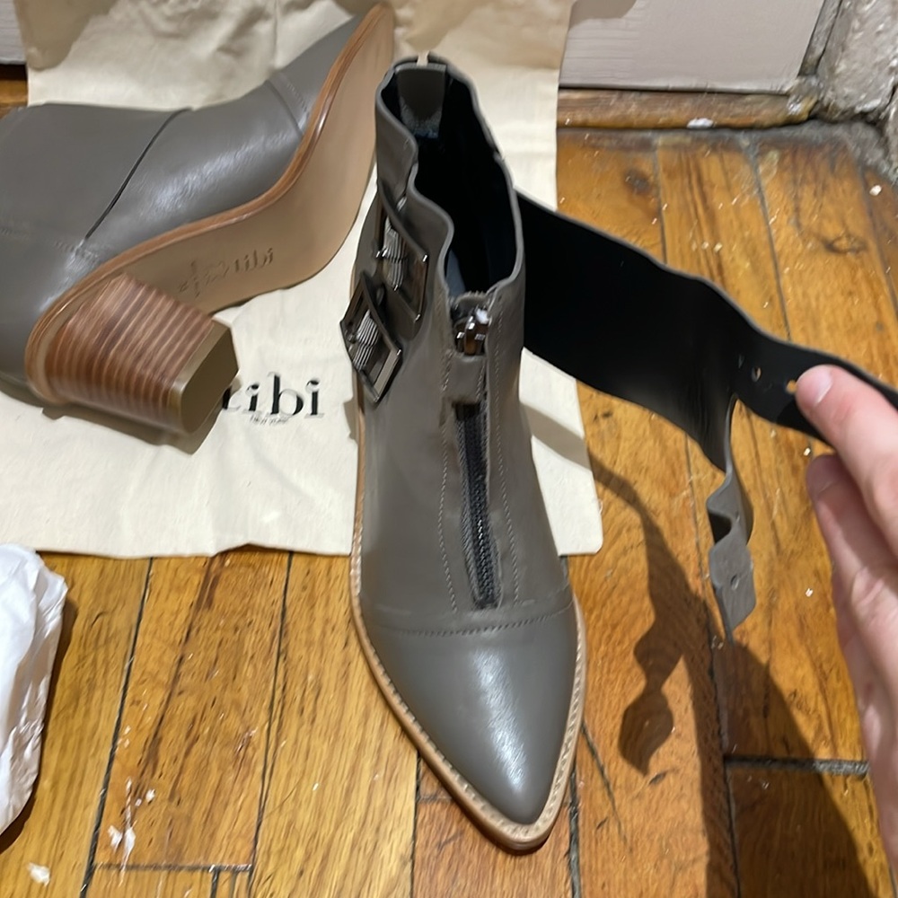 NWOT Tibi leather ankle boot - Picture 16 of 17